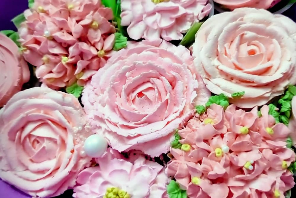 Featured cake
